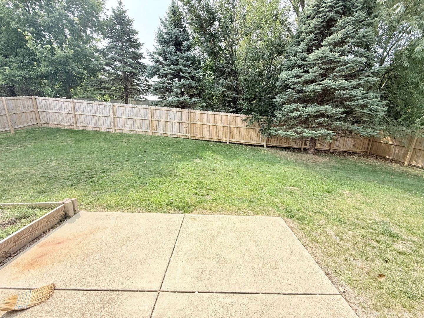 Bloomington House: 2514 Grey Fox Trail
