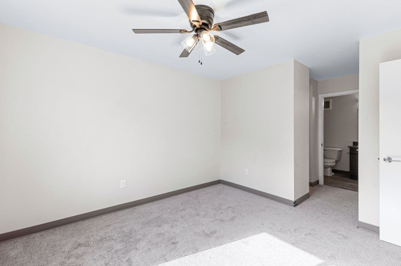 Crivitz Apartment: 352 Deschane Ave