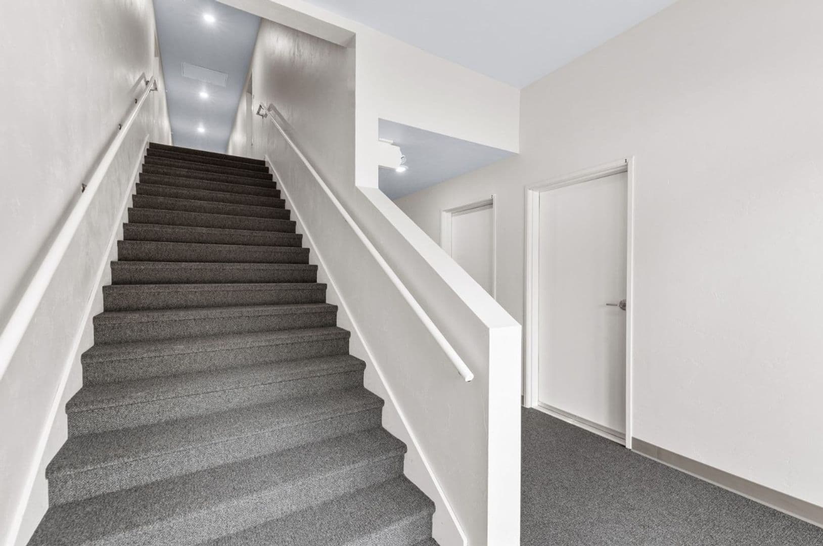 Crivitz Apartment: 352 Deschane Ave