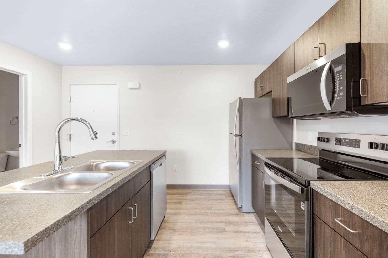 Crivitz Apartment: 352 Deschane Ave