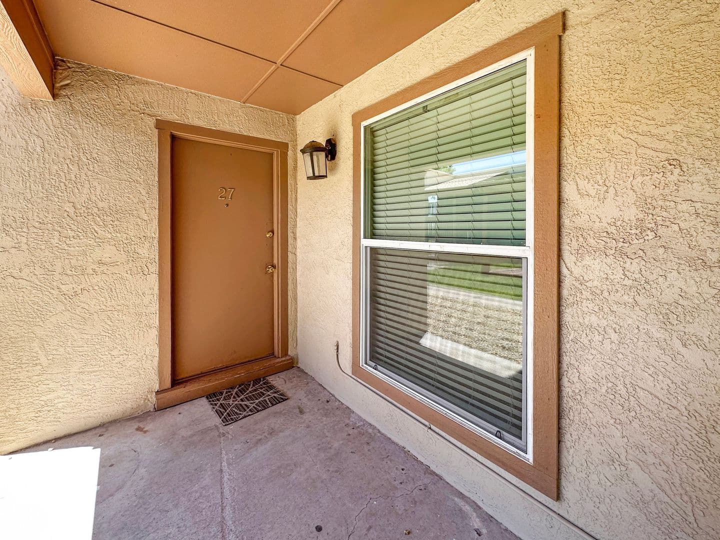 Hobbs Apartment: 1502 East Bender Boulevard