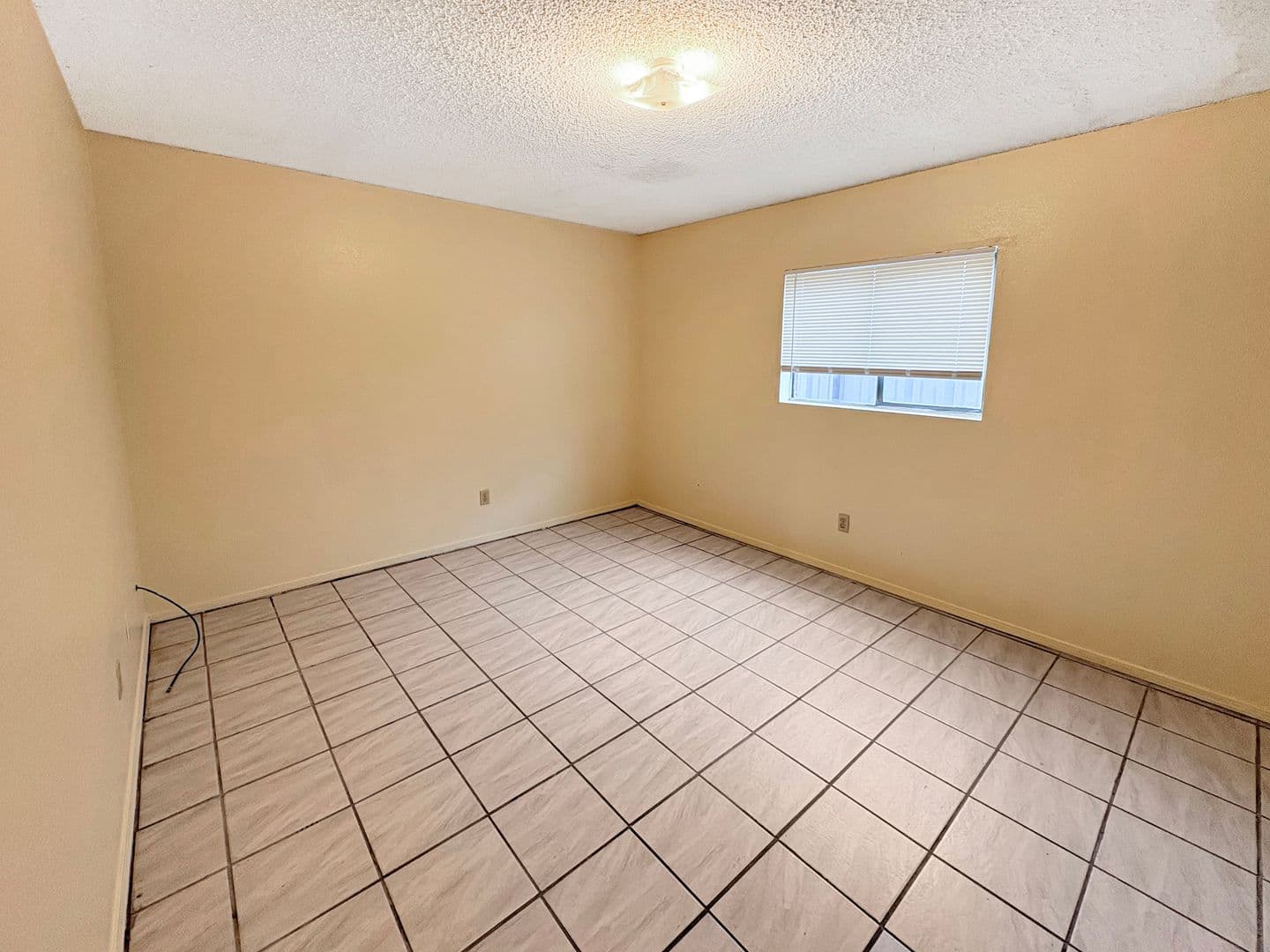 Hobbs Apartment: 314 East Saint Anne Place