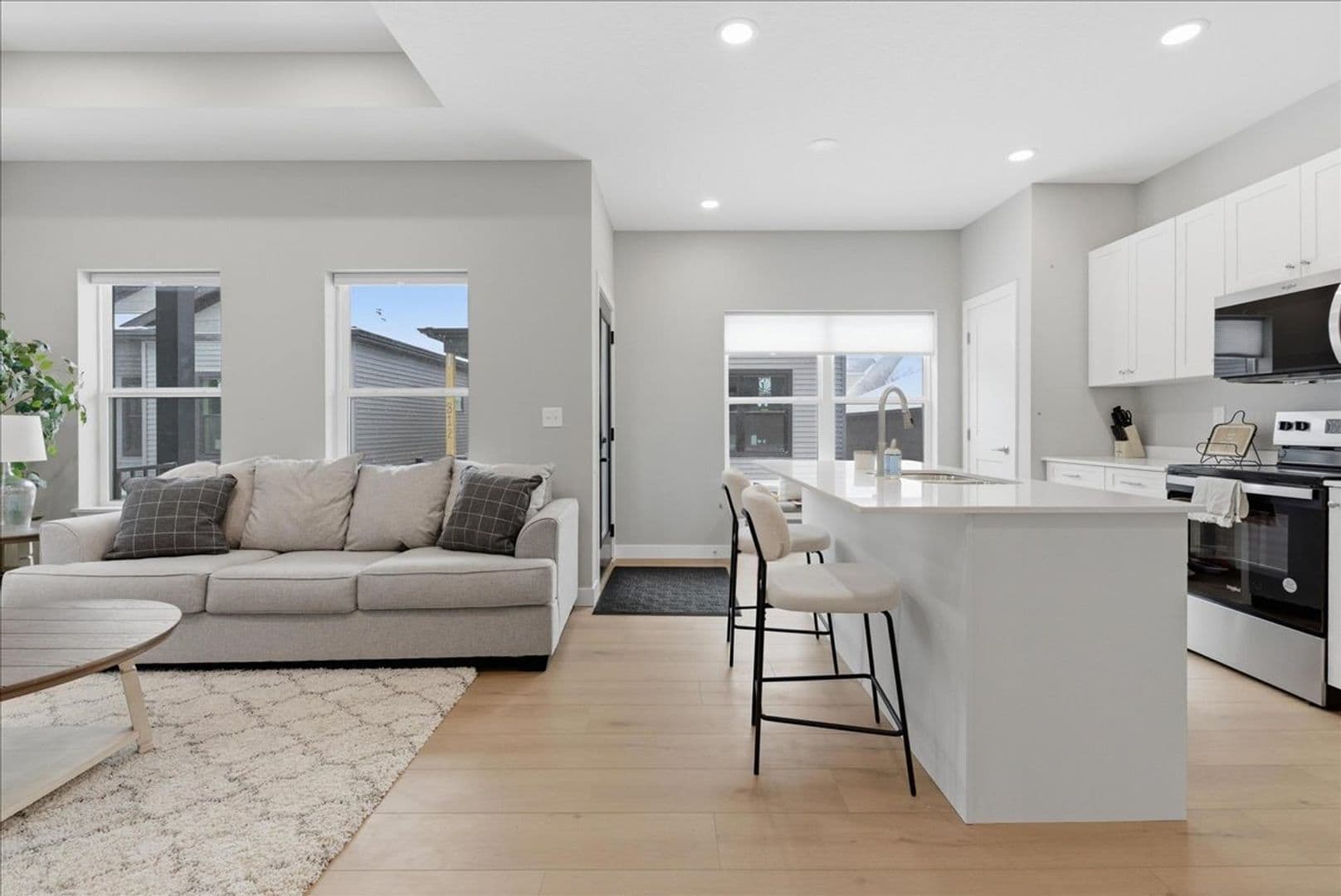 Cedar Falls Apartment: Clay Street