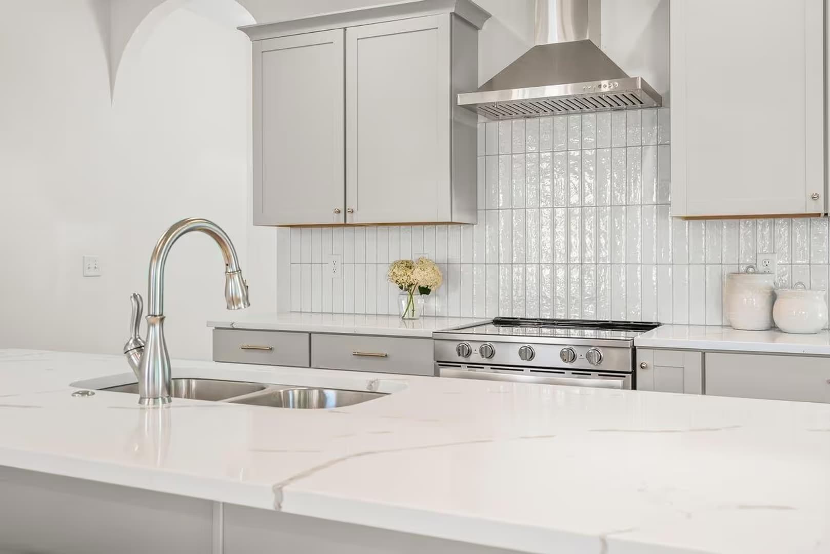 Cedar Falls Apartment: Clay Street