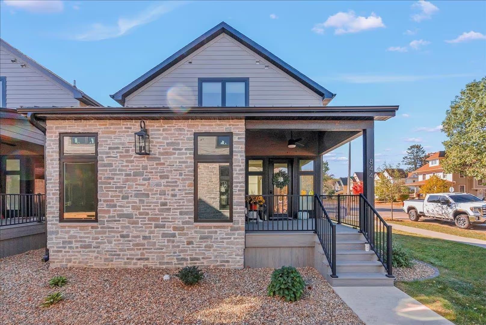 Cedar Falls Apartment: Clay Street