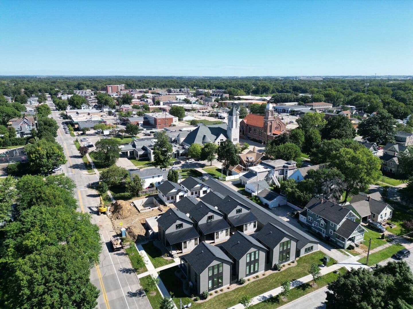 Cedar Falls Apartment: Clay Street