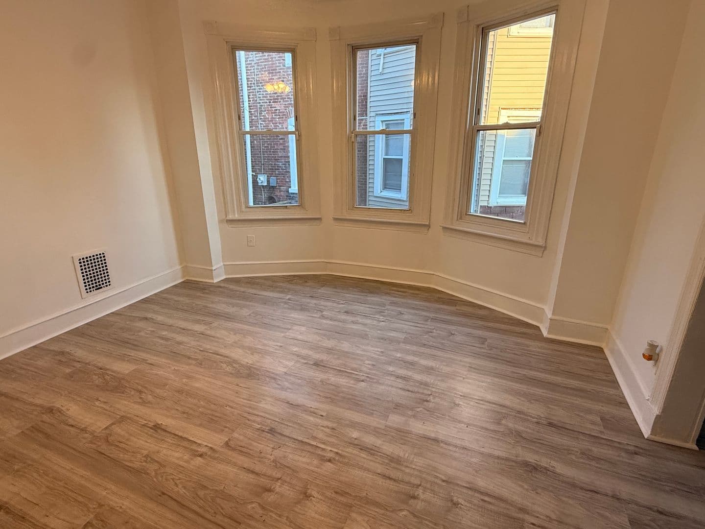 Clifton Heights House: 39 Walnut St