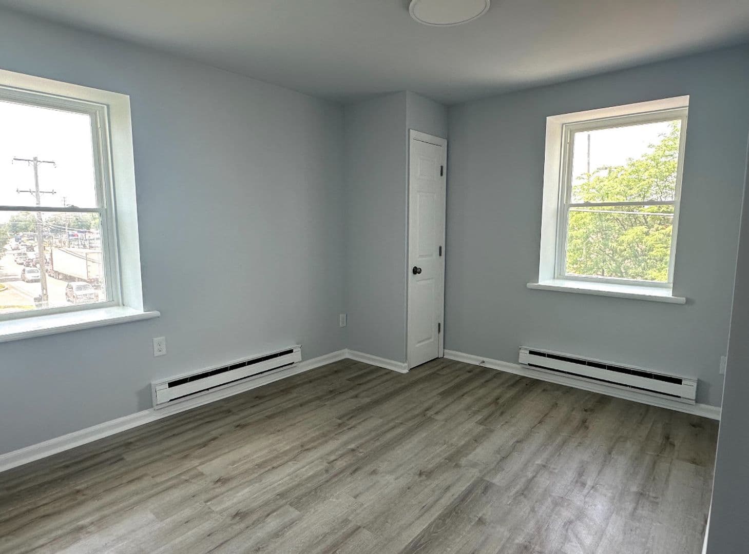 Aston Apartment: 5130 Pennell Road