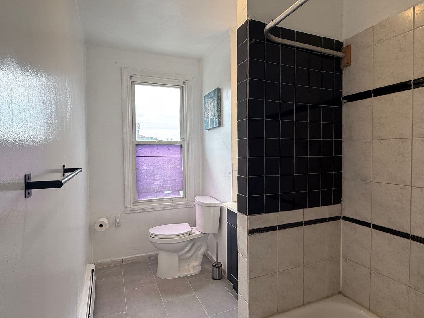 Darby Apartment: 1300 Main St