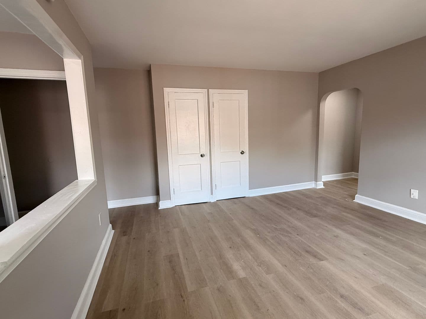 Lansdowne Apartment: 1800 Garrett Rd, Apt 305