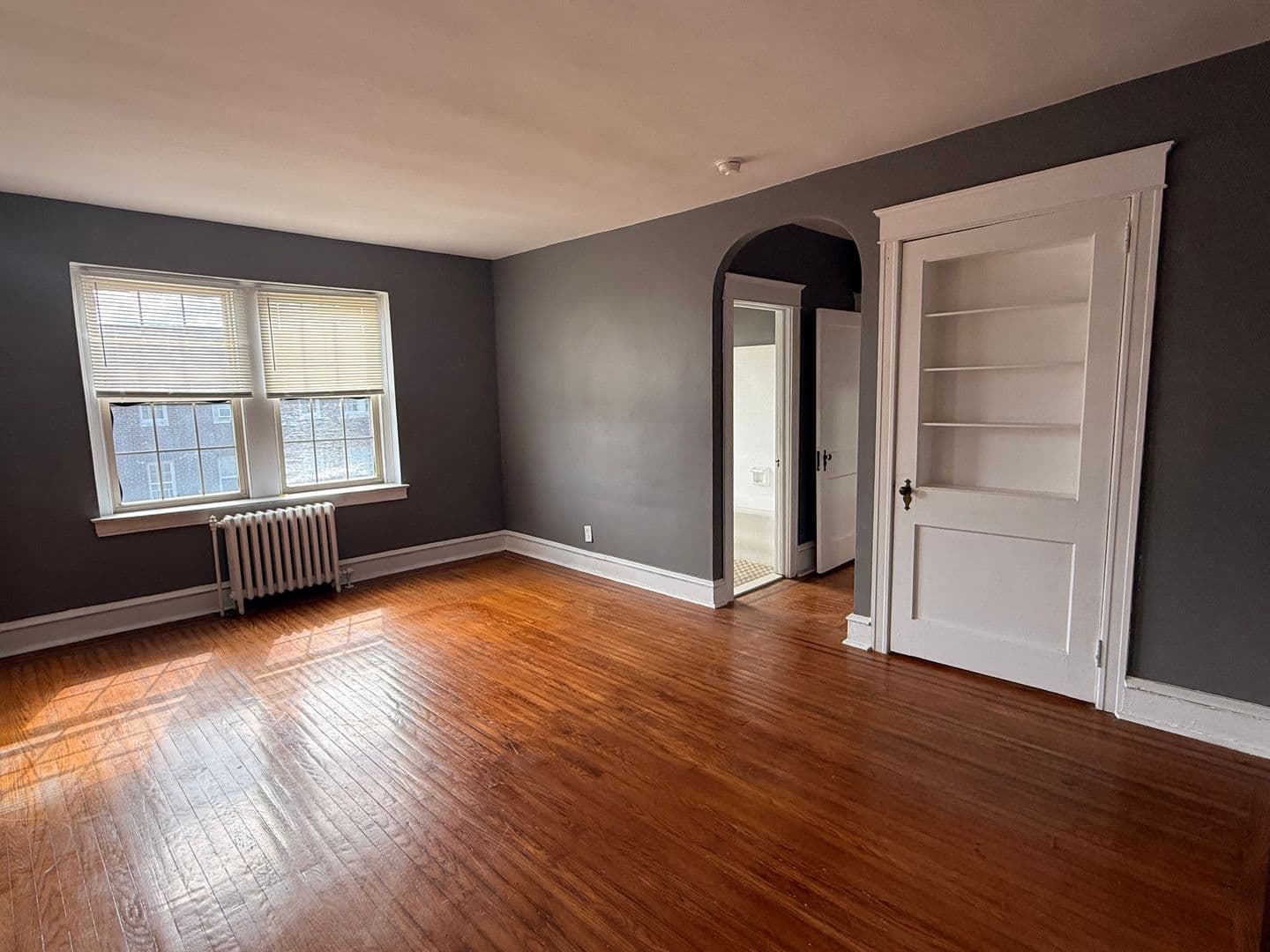 Lansdowne Apartment: 260 N Wycombe Ave
