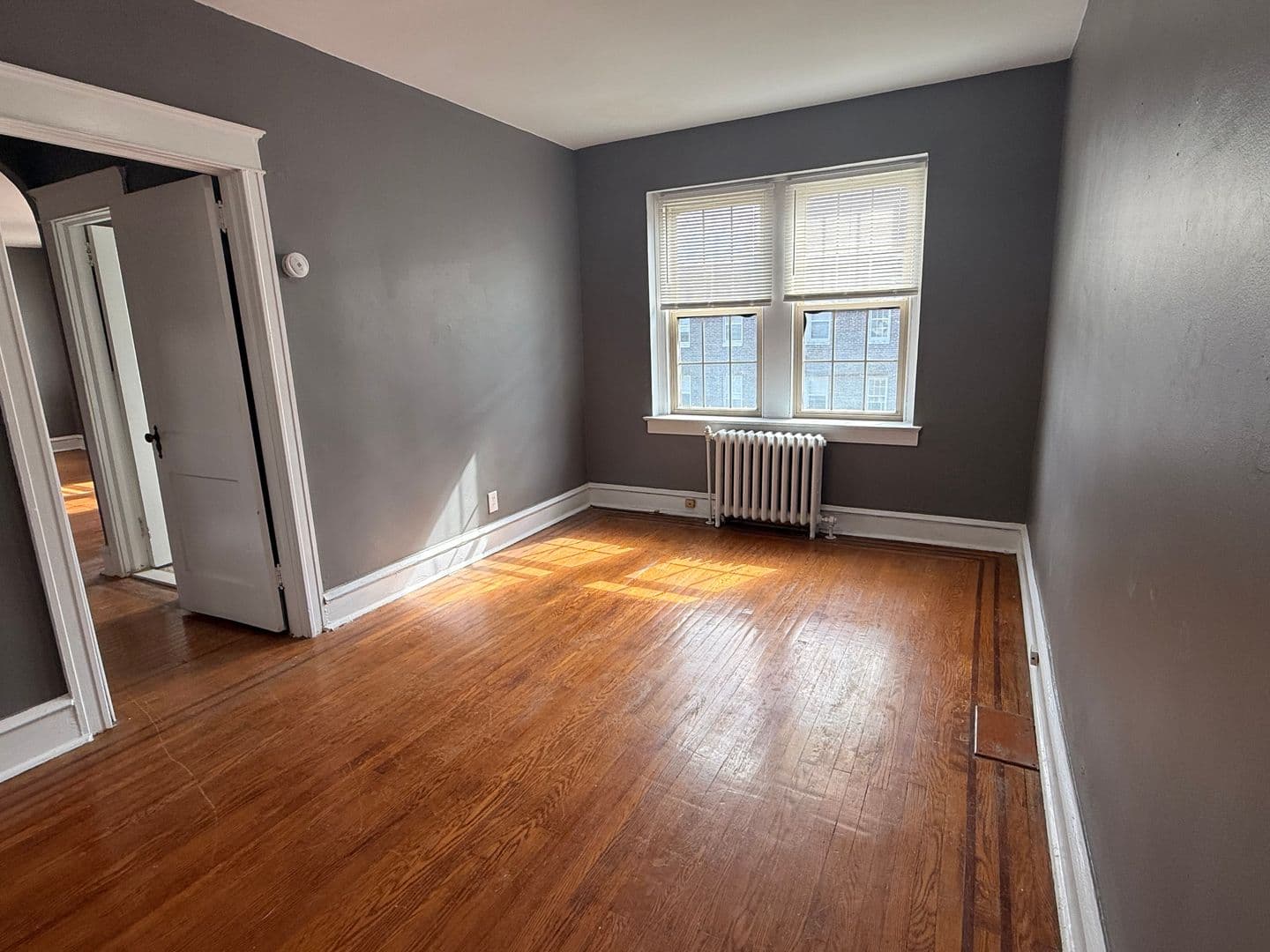 Lansdowne Apartment: 260 N Wycombe Ave