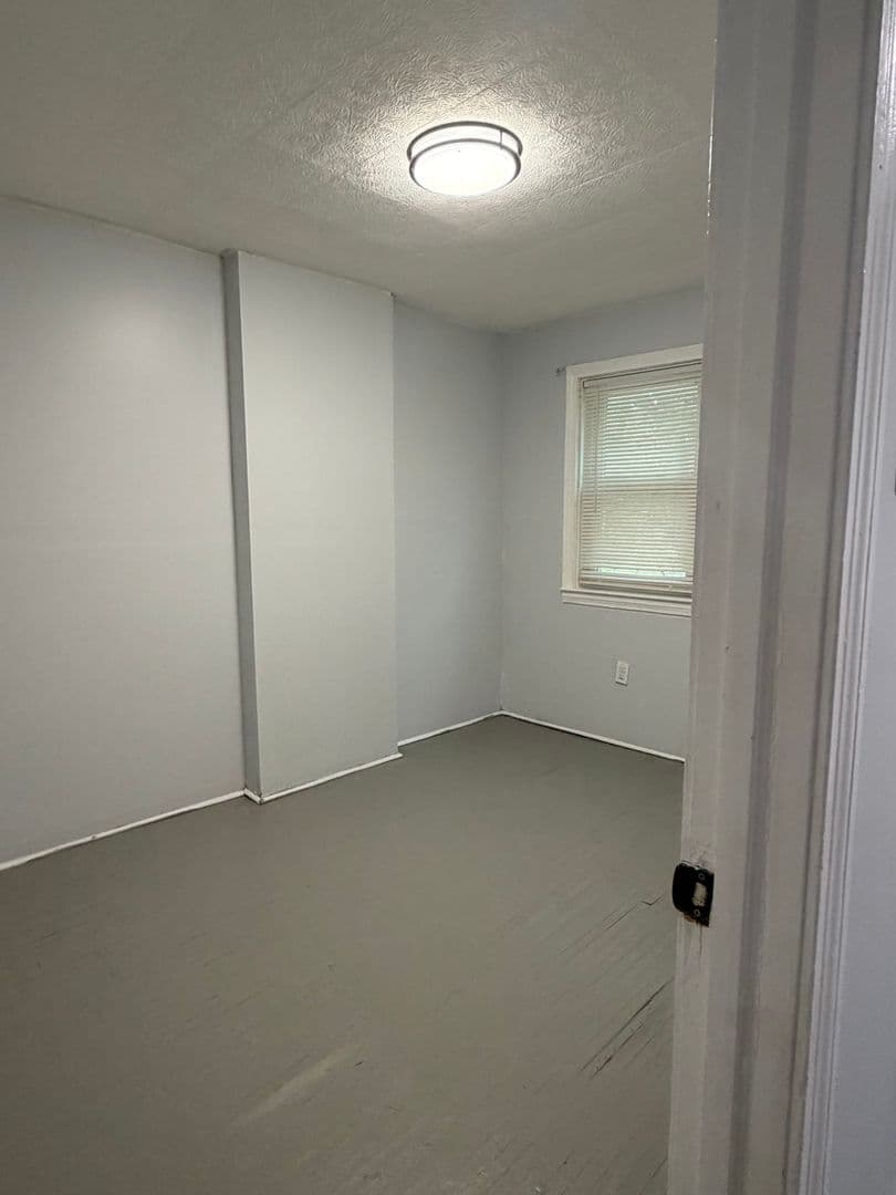 Chester House: 2615 Kane Street