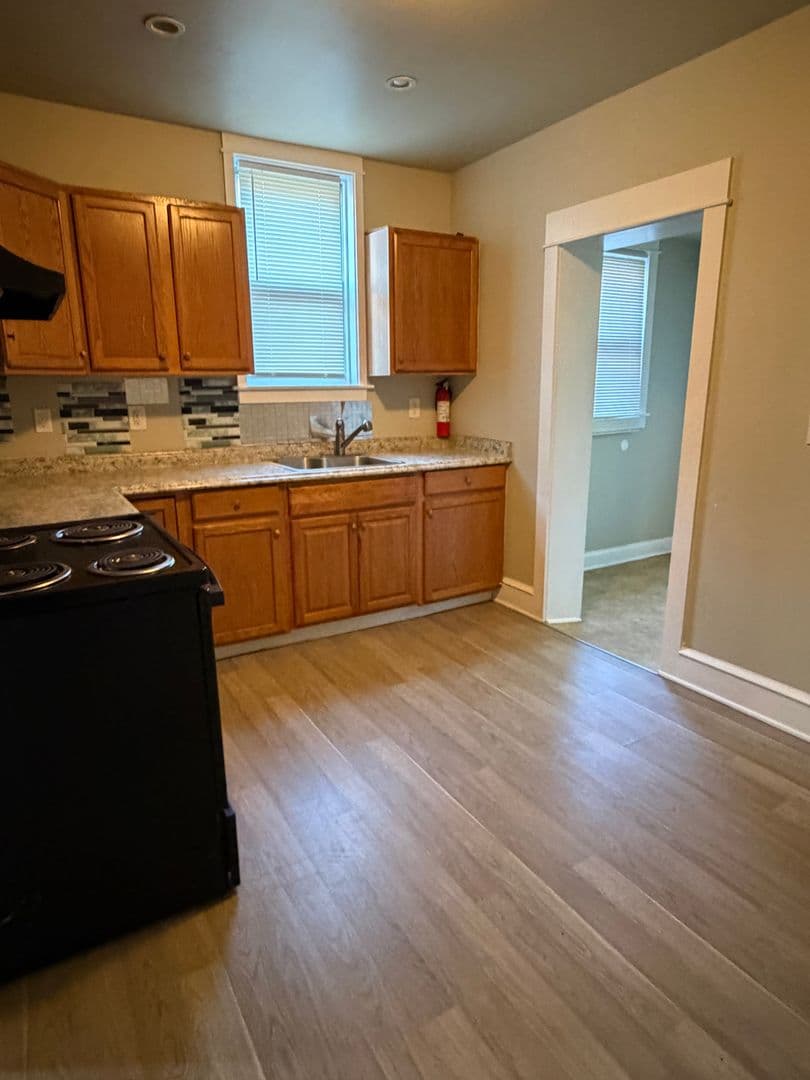 Chester House: 2216 Upland Street