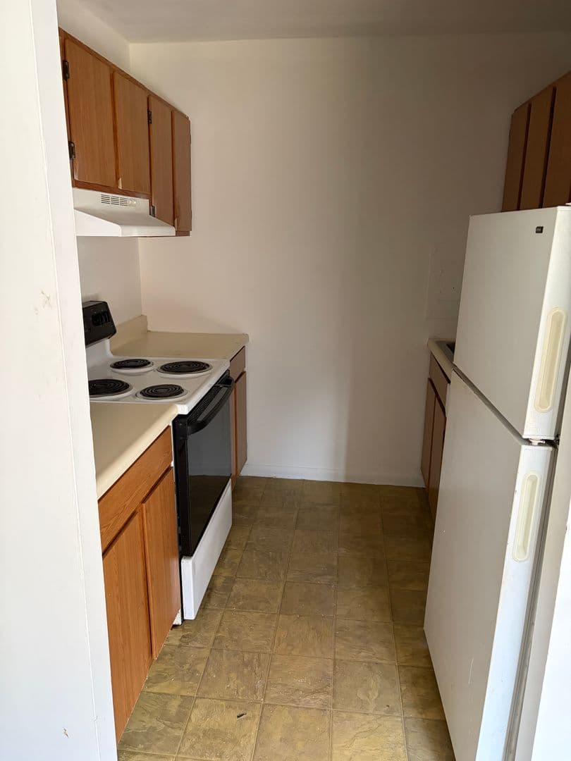 Coatesville Apartment: 25 S 4th Ave