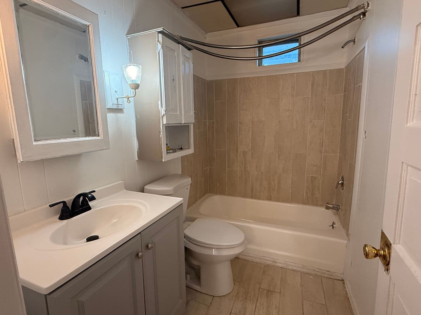 Clifton Heights House: 39 Walnut St