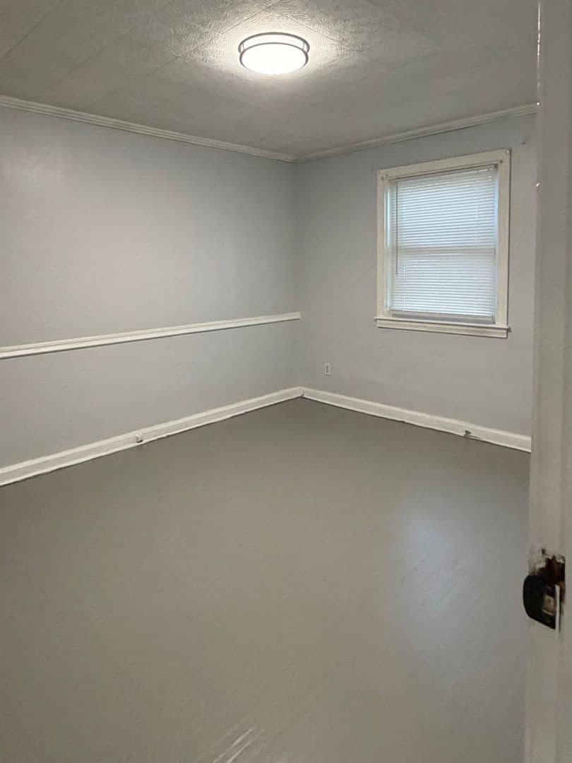 Chester House: 2615 Kane Street