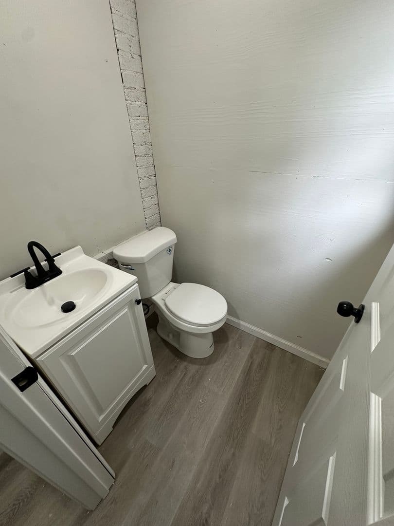 Chester House: 1507 Washington Ave