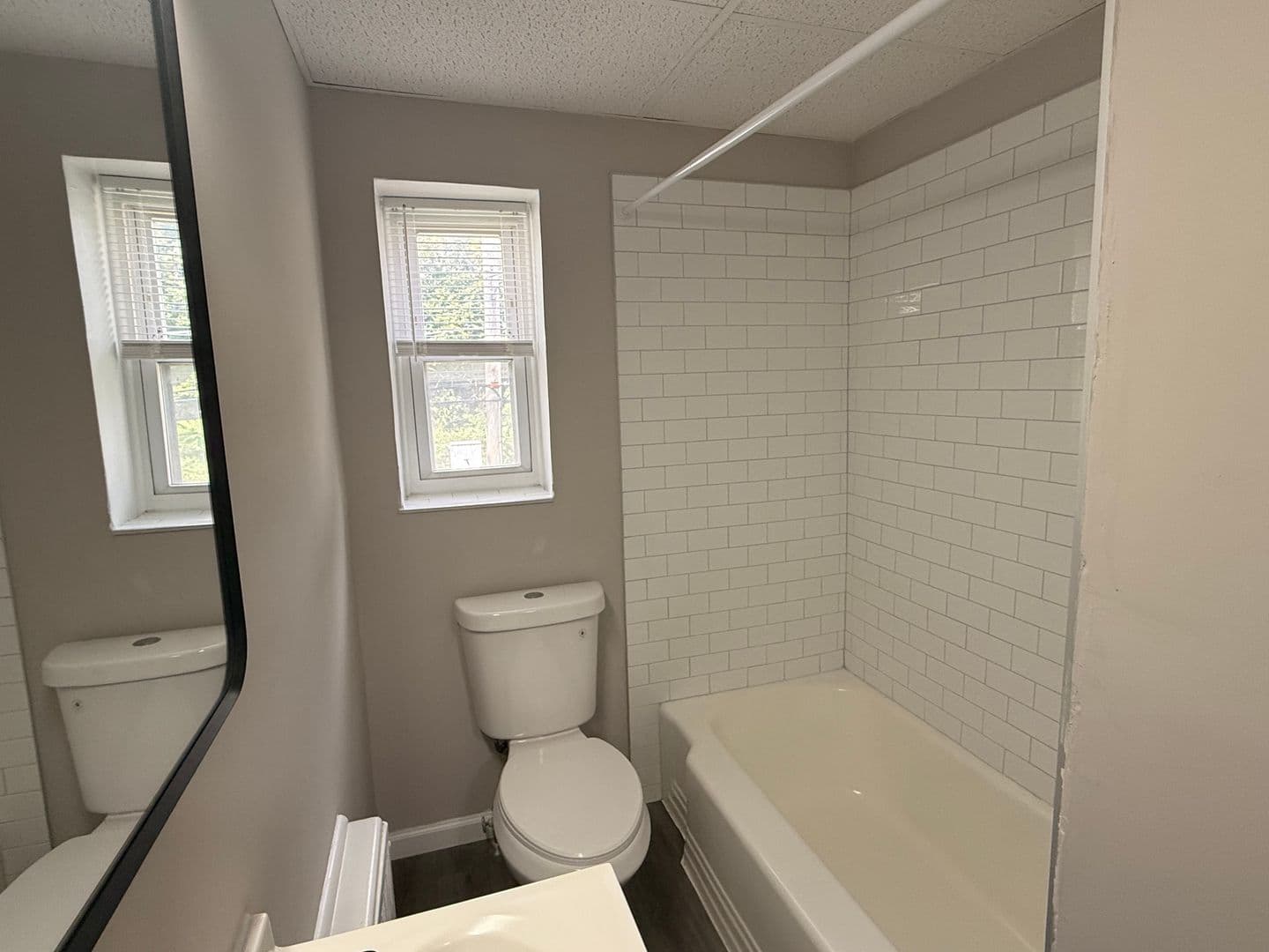 Lansdowne Apartment: 1800 Garrett Rd, Apt 201