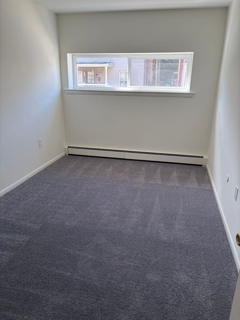Coatesville Apartment: 25 S 4th Ave