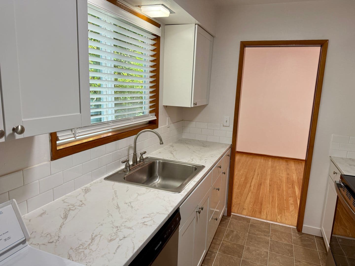 Portland Apartment: 1501 SW Bertha Blvd