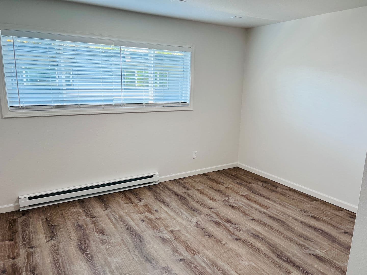 Milwaukie Apartment: 2959 SE Monroe St