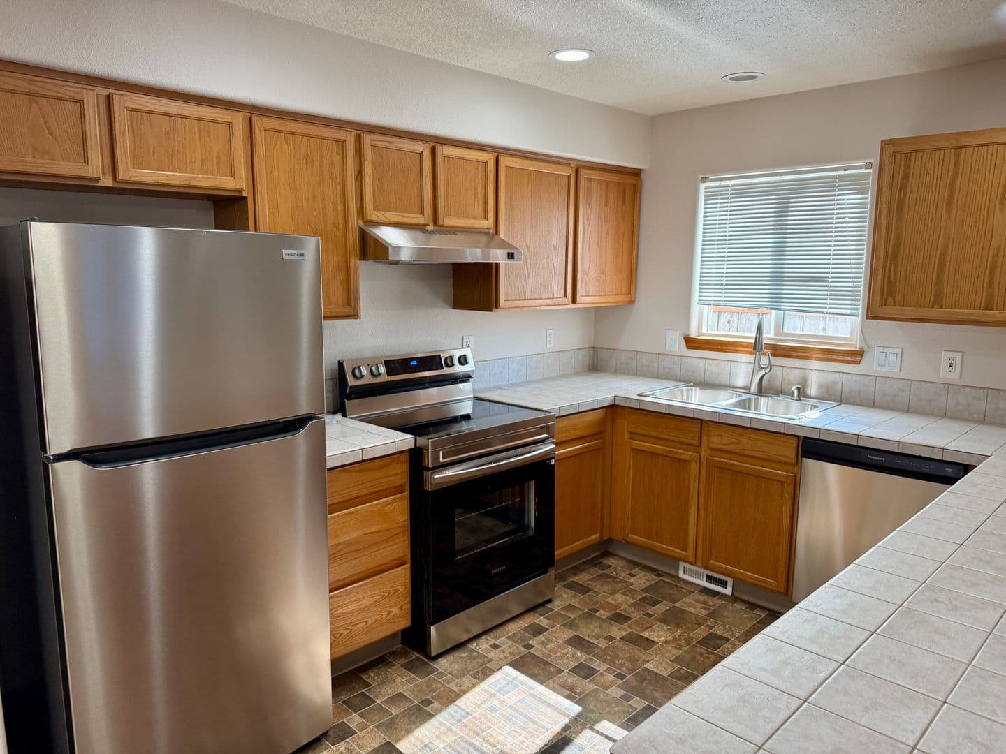 Portland House: 1015 NE 75th Ave.