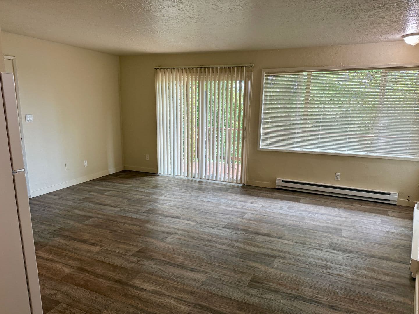 Portland Apartment: 4130 SW View Point Terrace