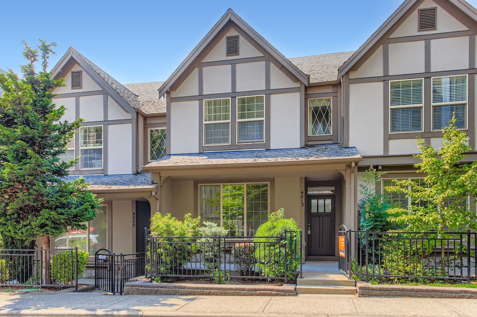 Portland Townhome: 4813 NW Blandy Terrace