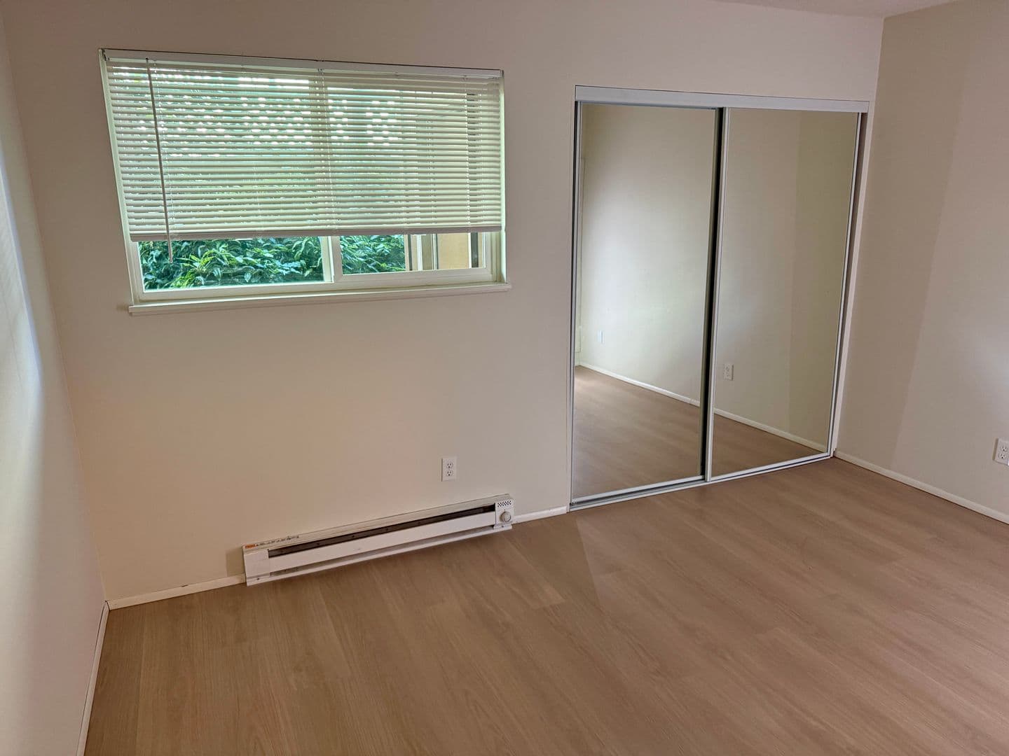 Portland Apartment: 4118 SE 29th Ave.