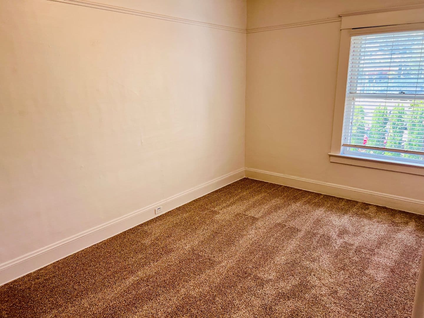 Portland Apartment: 1331 SW 12th Ave.