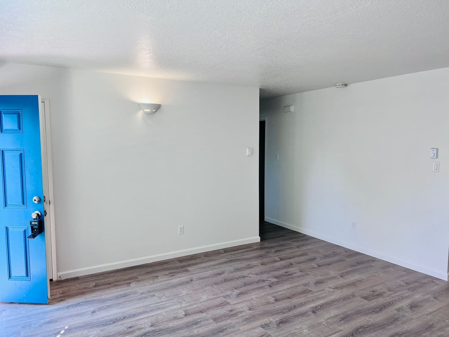 Milwaukie Apartment: 2959 SE Monroe St