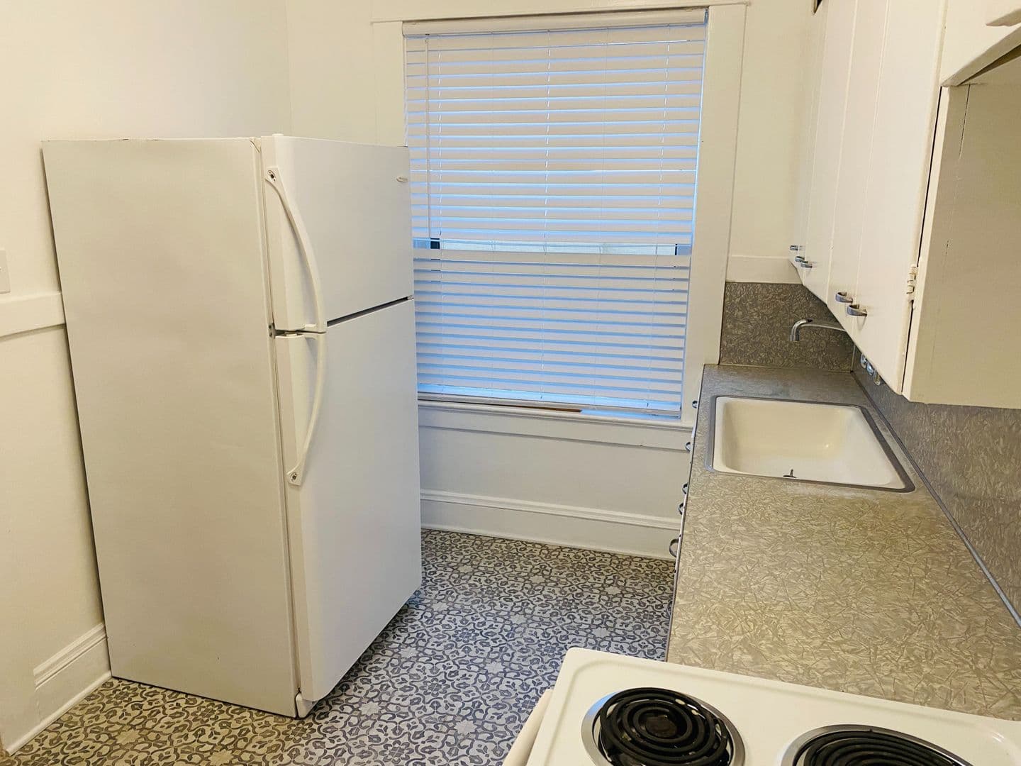 Portland Apartment: 1331 SW 12th Ave.
