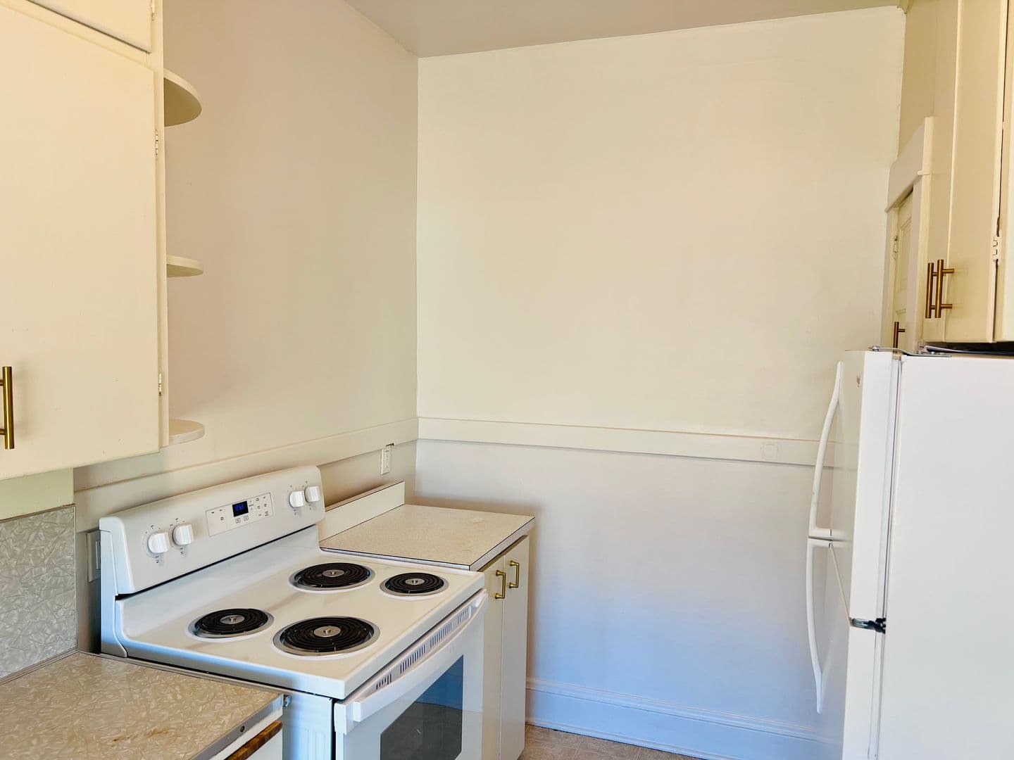 Portland Apartment: 1331 SW 12th Ave.