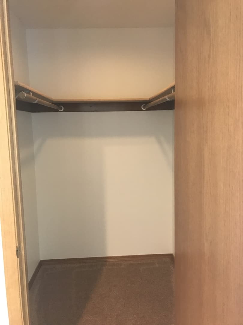 Beaverton Apartment: 762 SW Meadow Dr.