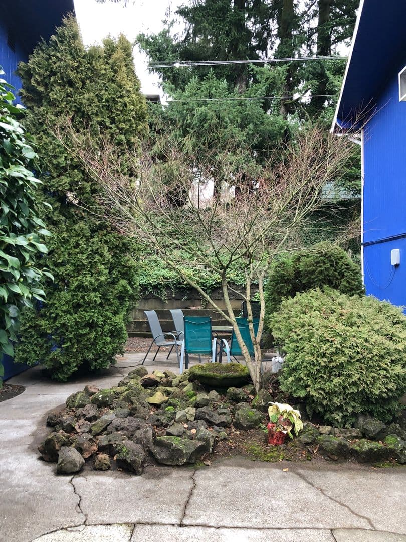 Portland Apartment: 1501 SW Bertha Blvd