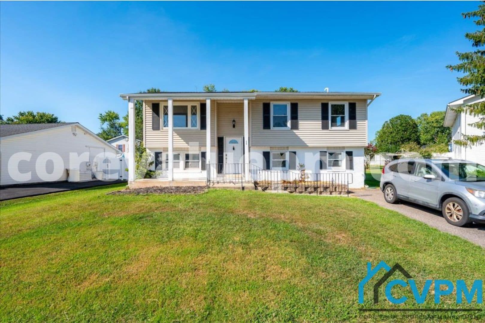 Gambrills House: 930 Autumn Valley Ln