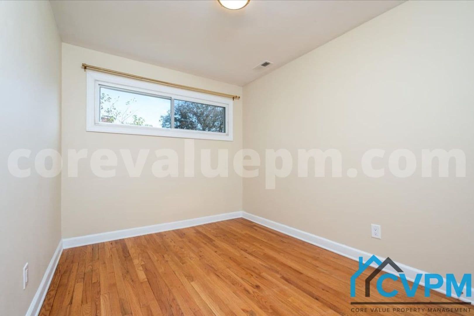 Odenton House: 510 Rita Dr