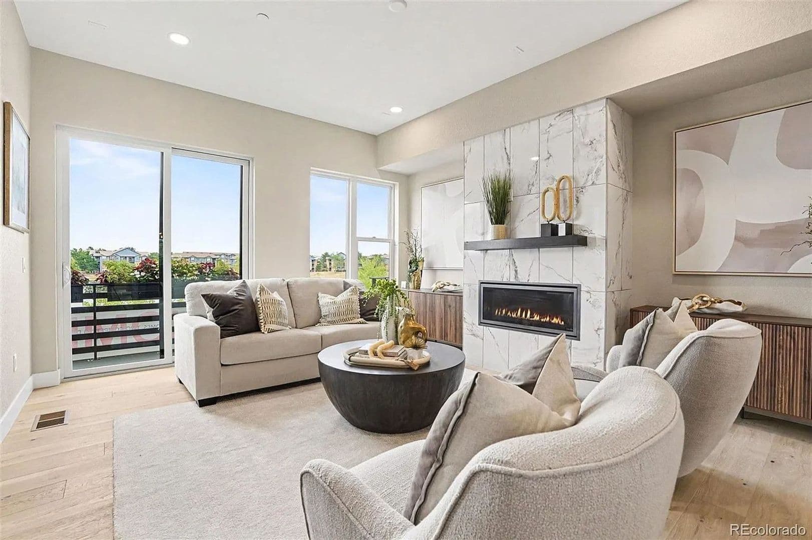 Superior Townhome: 2323 Lakeshore Lane