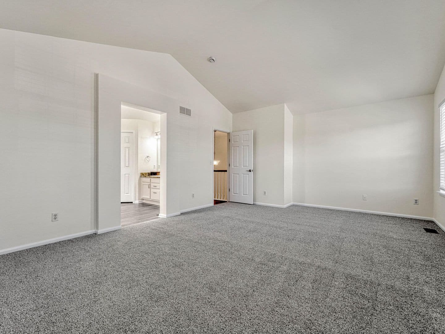 Aurora House: 5971 S Pitkin Court