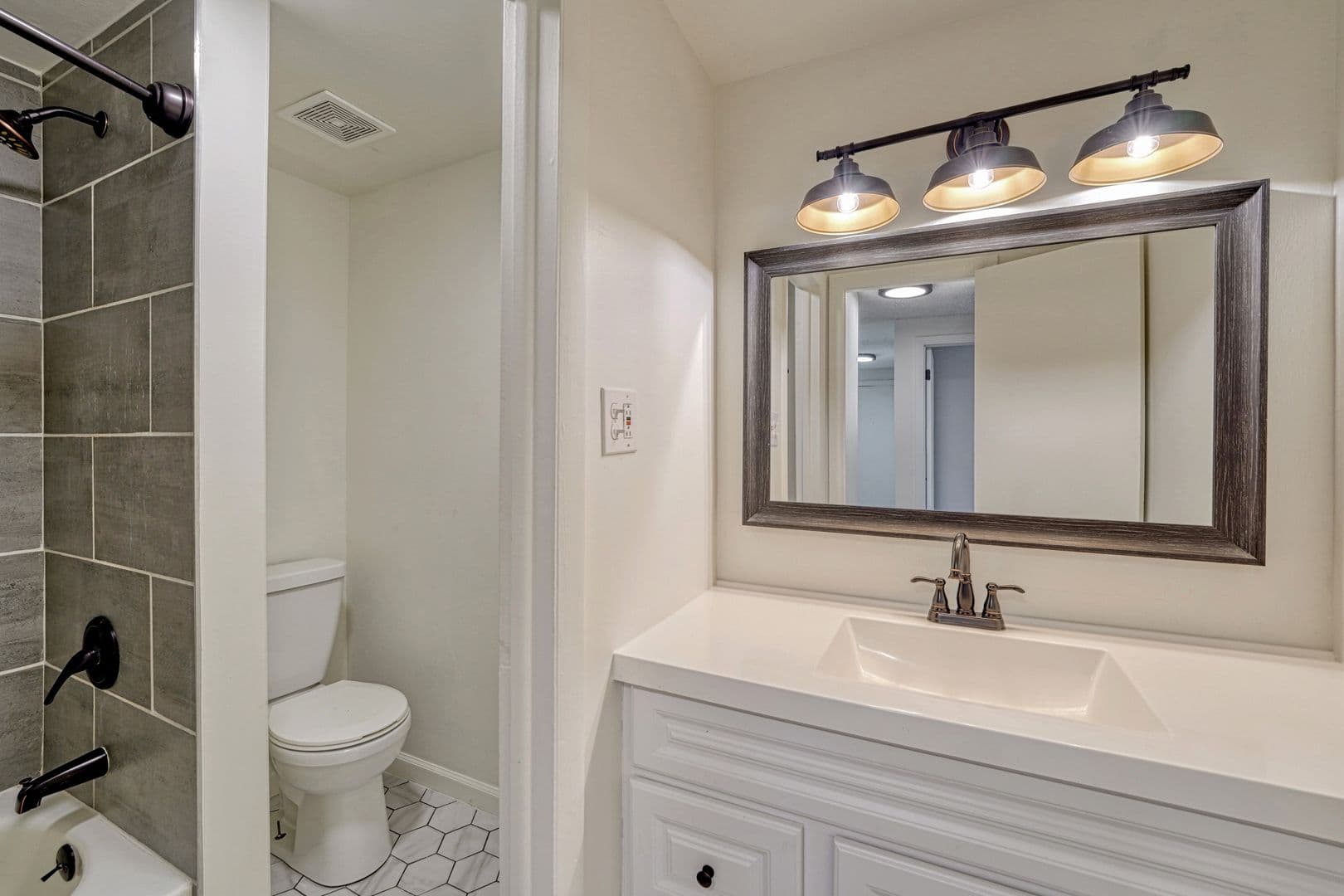 Denver Townhome: 2700 S Holly St, unit 100