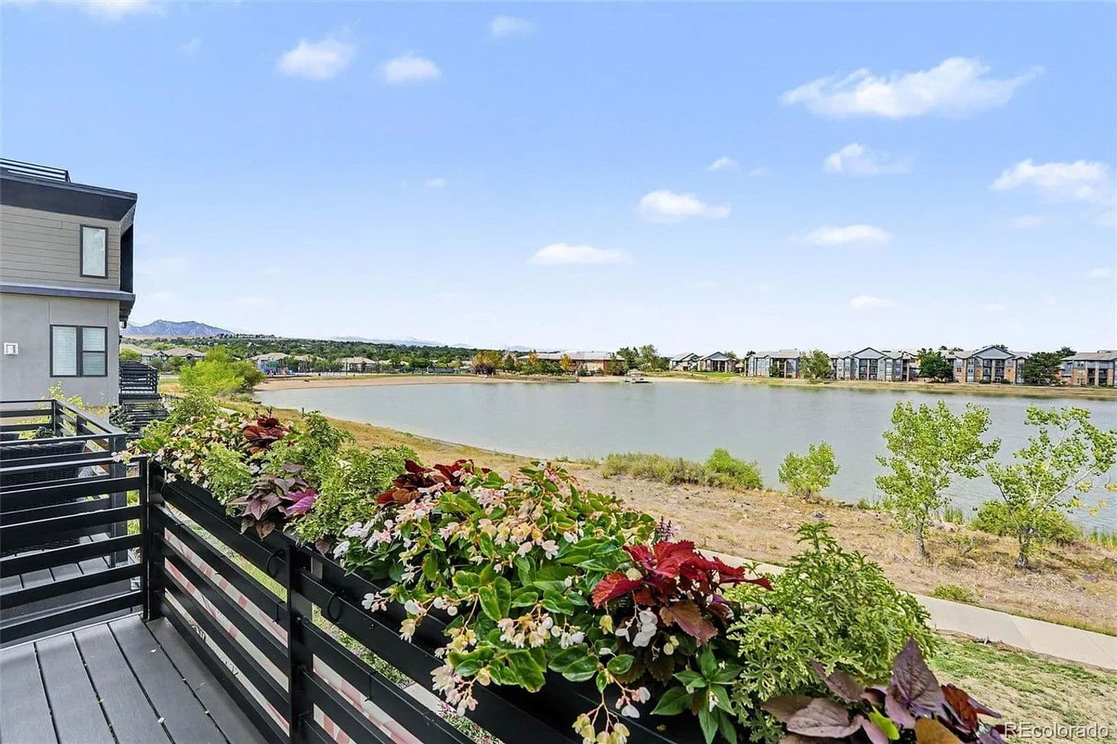 Superior Townhome: 2323 Lakeshore Lane