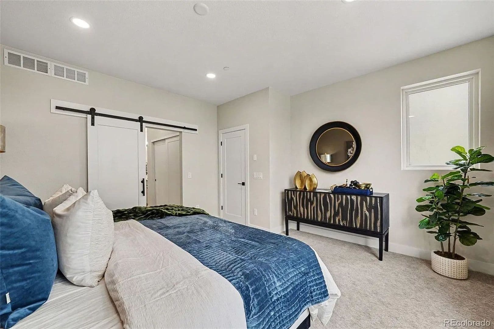 Superior Townhome: 2327 Lakeshore Lane