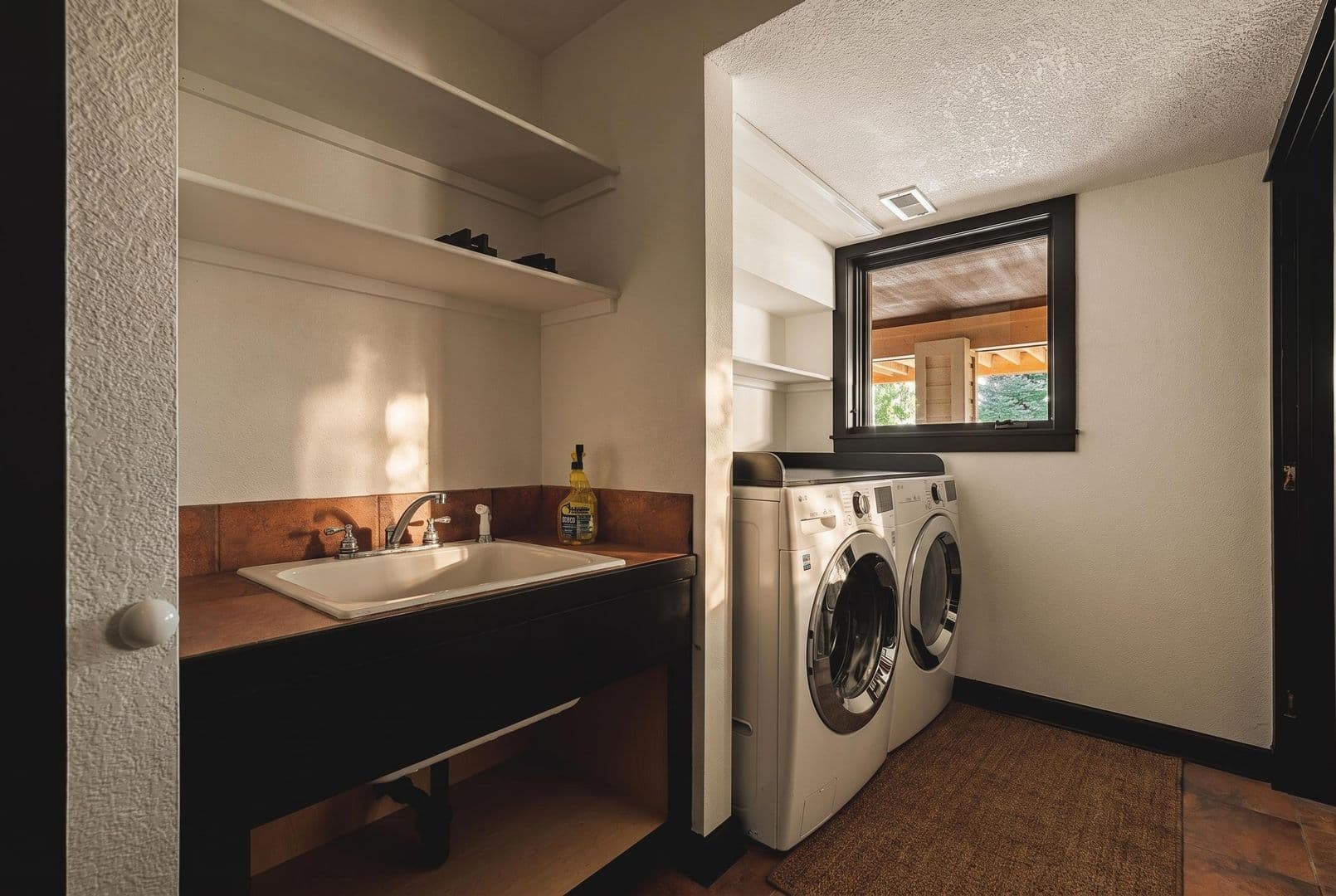 Greenwood Village House: 5403 S Chester Court