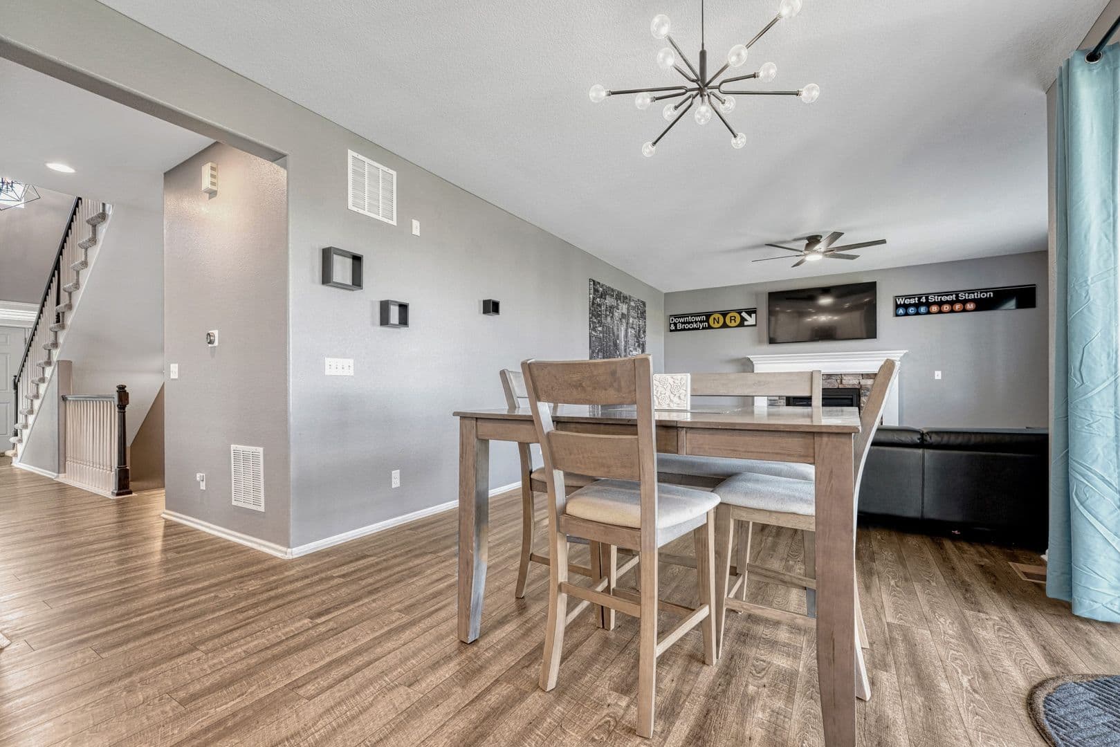 Parker House: 10732 Worthington Circle