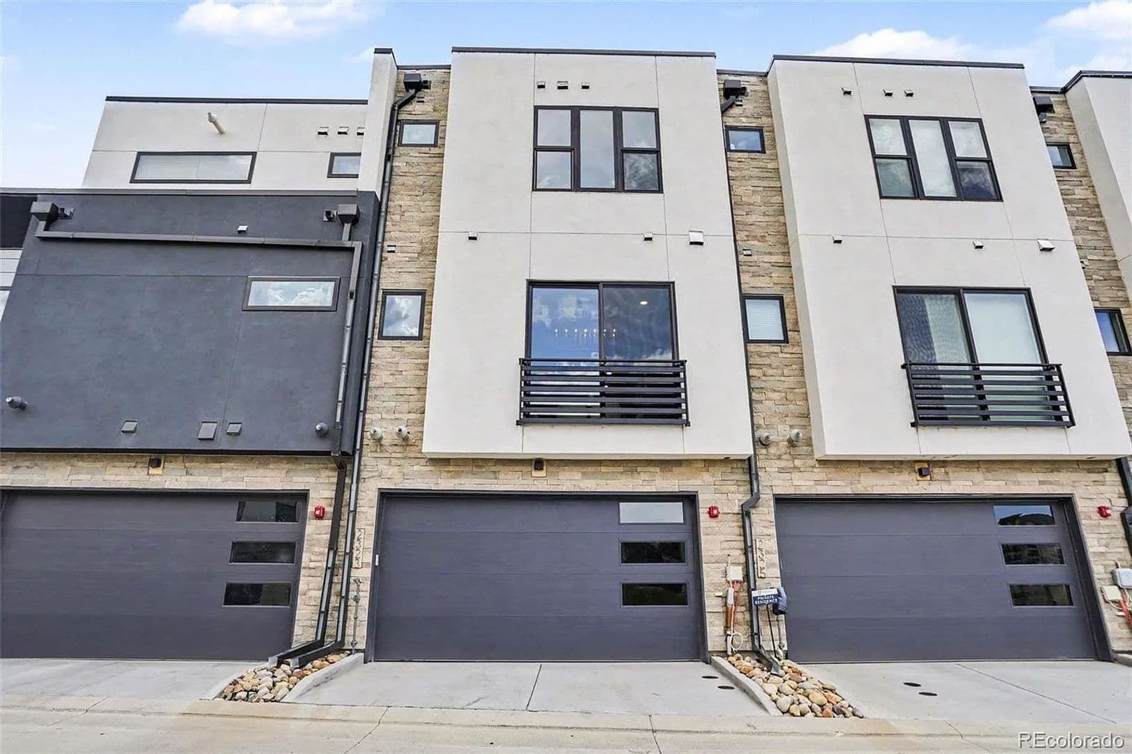 Superior Townhome: 2323 Lakeshore Lane