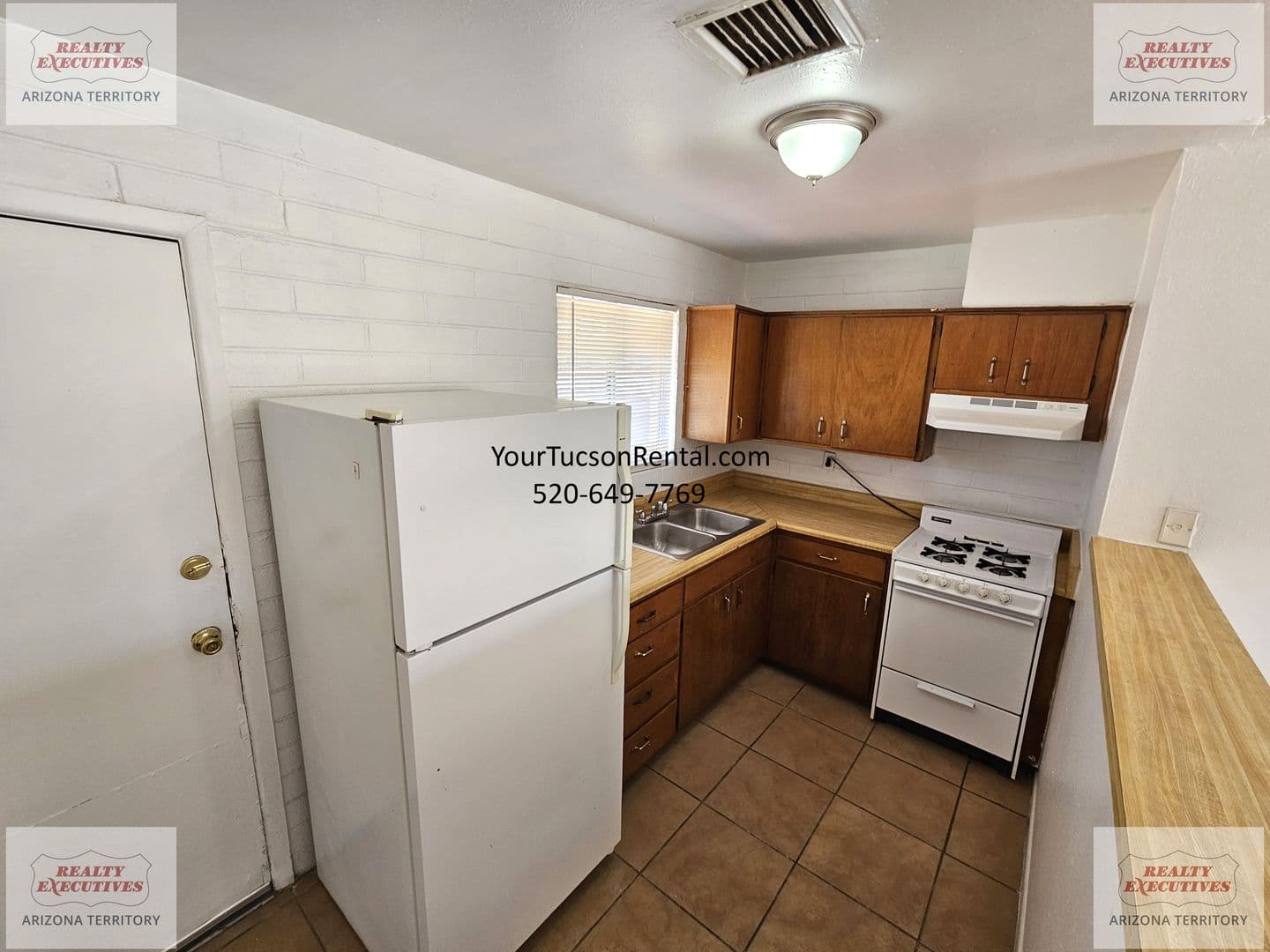 Tucson Apartment: 4530 E Pima St