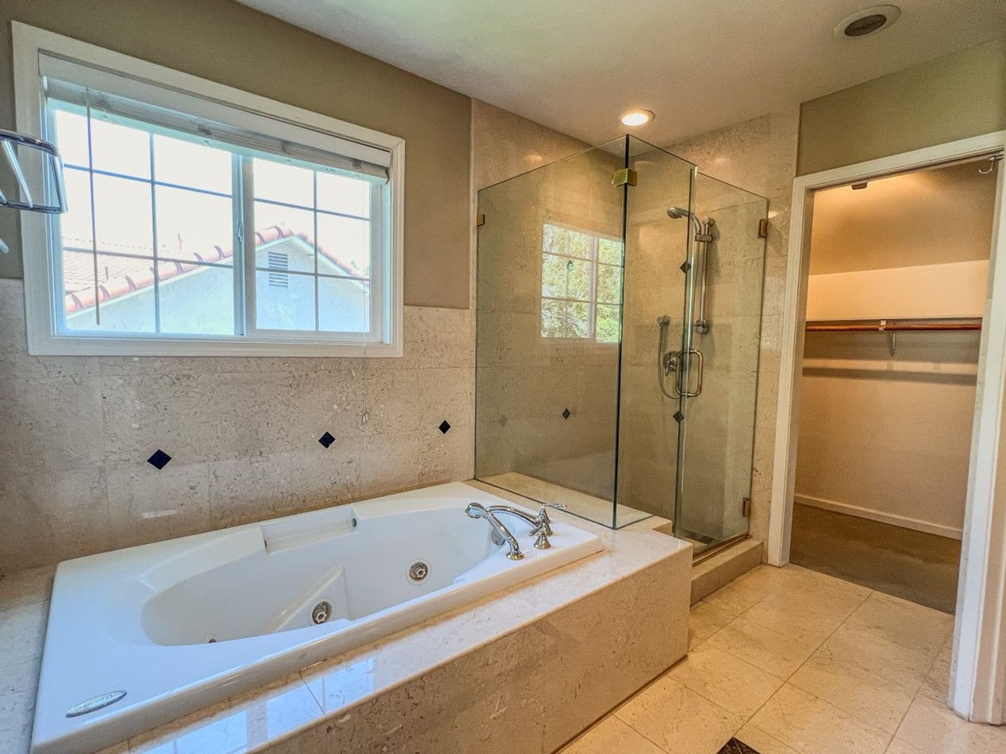 San Jose House: 6556 Idlebrook Ct