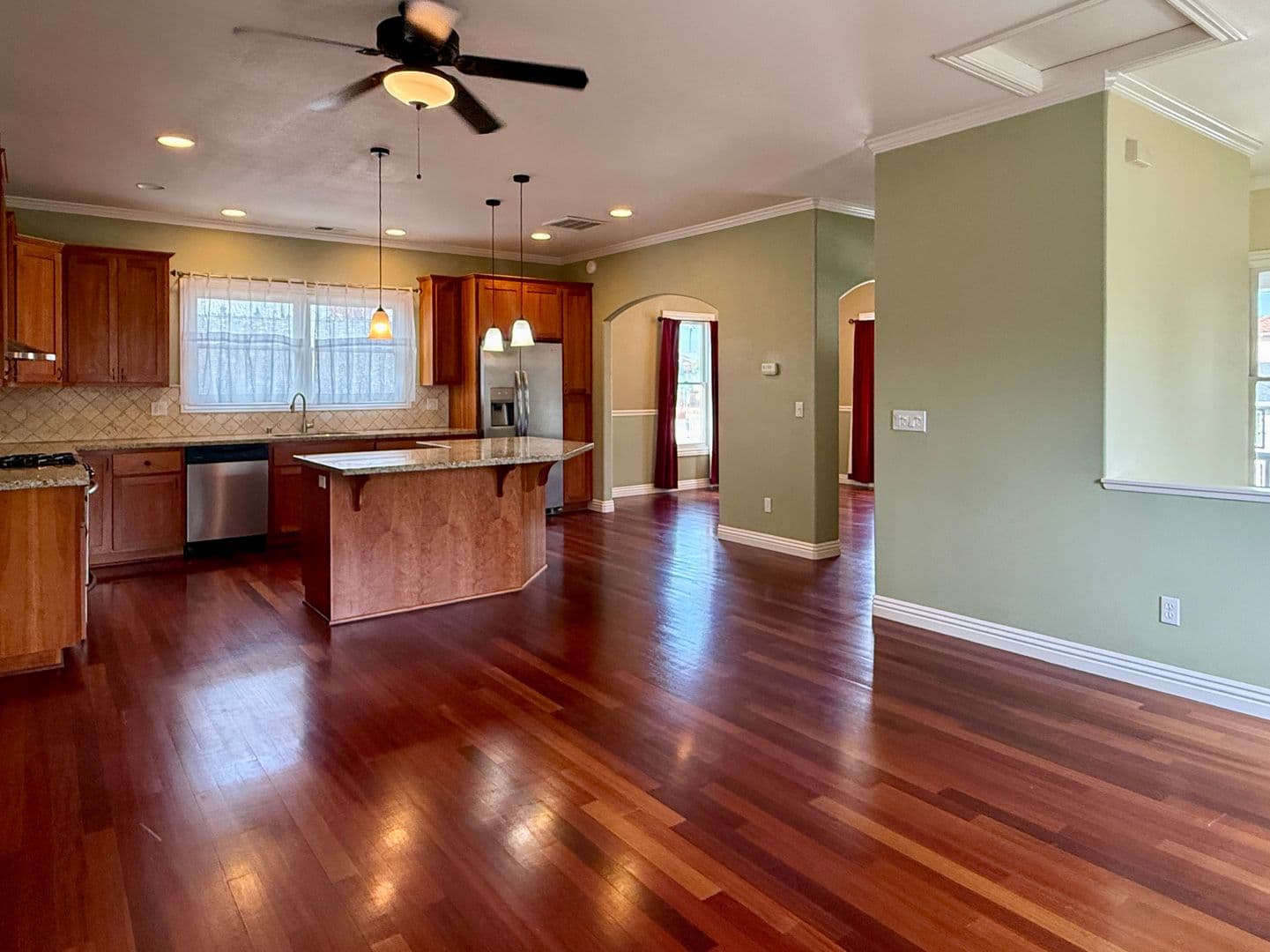 Santa Clara House: 1824 Market St