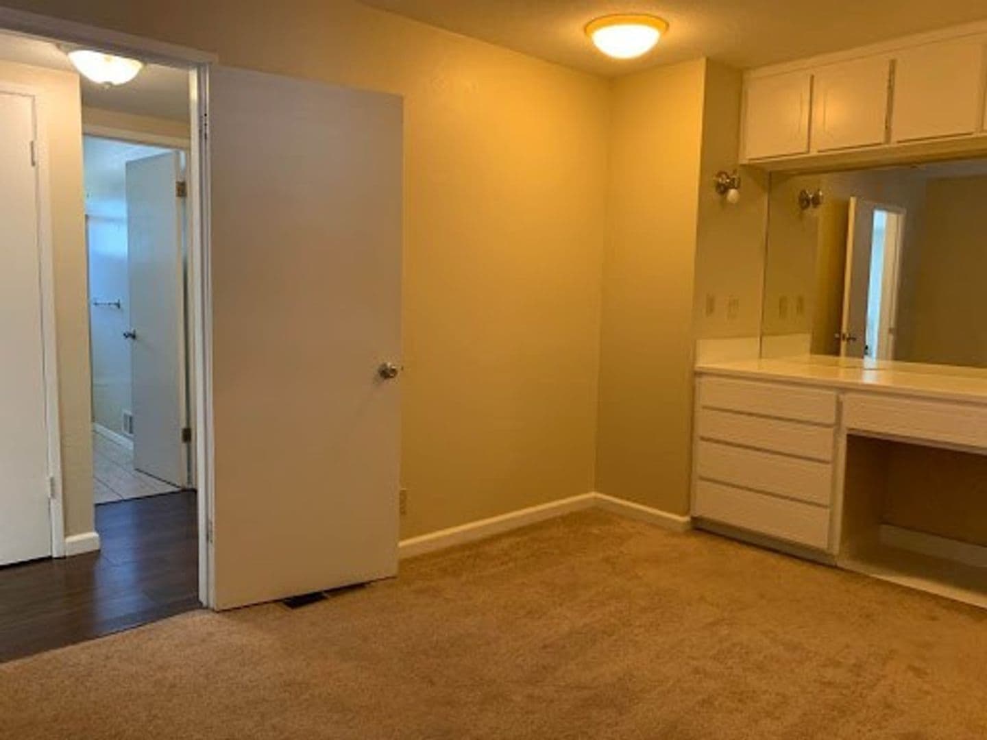 San Jose Apartment: 2990 Neet Ave. #1